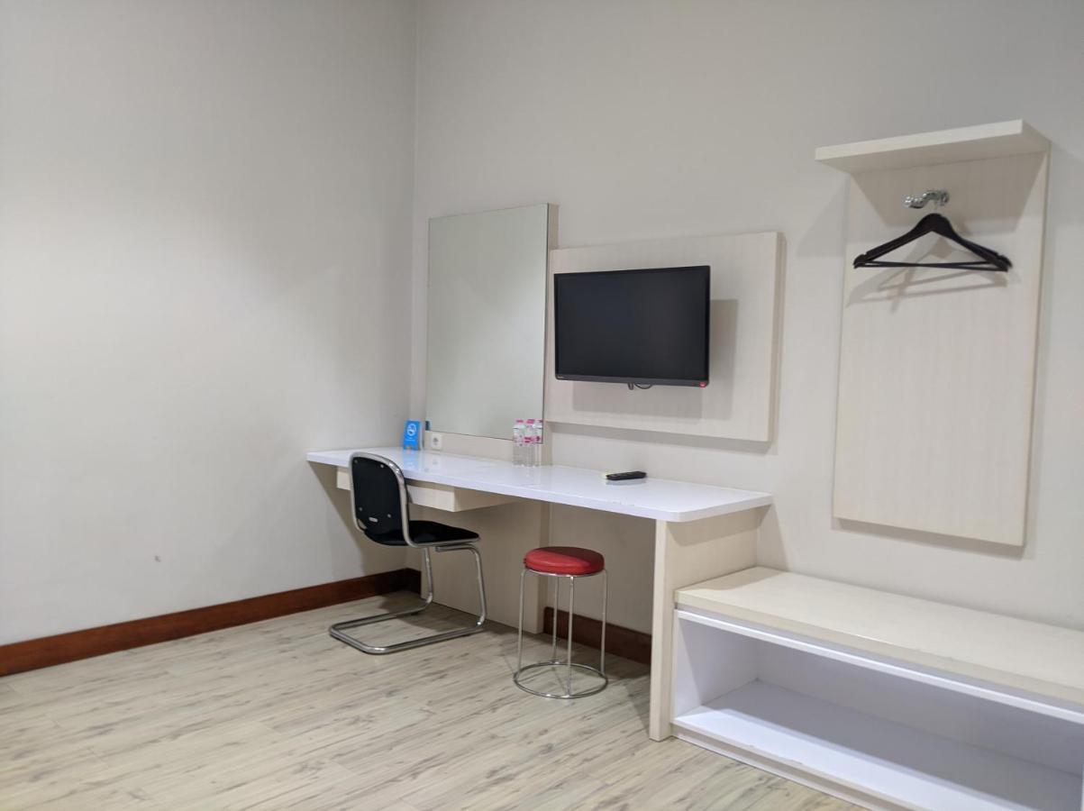 Twin Star Otel Solo Dış mekan fotoğraf