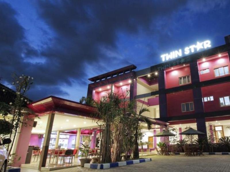 Twin Star Otel Solo Dış mekan fotoğraf