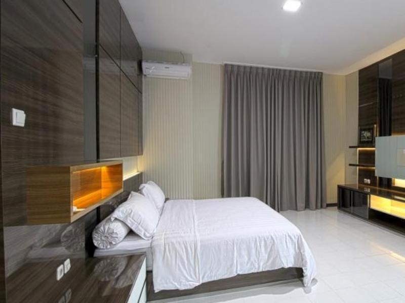 Twin Star Otel Solo Dış mekan fotoğraf